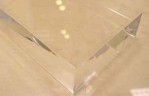 Verarbeitetes Plexiglas Koplast Opracované plexisklo Koplast